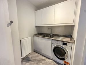 MANNINGS ROAD- click for photo gallery